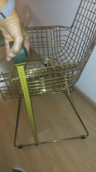 Silla metálica de diseño moderna dorada⁷