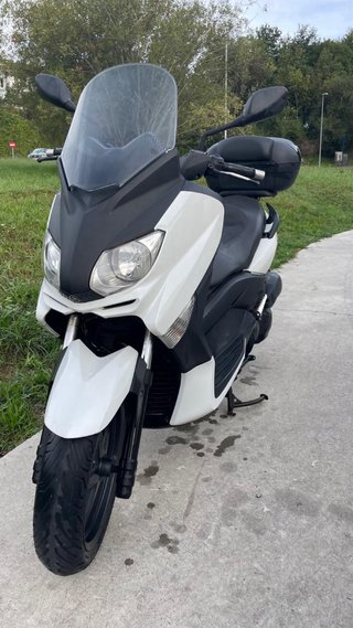 Yamaha XMAX 125 - 2011