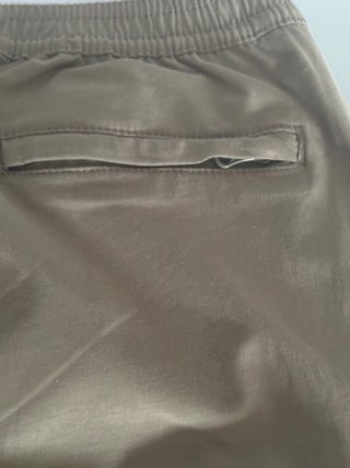 Pantalón niño Guess beige  Talla 16 años