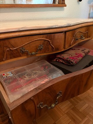 Conjunto Tocador: Cómoda Mármol + Espejo Tallado
