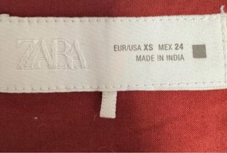Chaleco Zara bordado con espejos