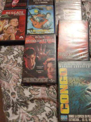 Lote 4 PelículavhsTerror/Ciencia Ficción