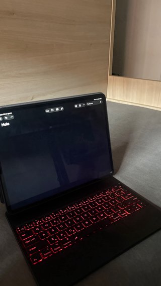 Funda iPad 12.9 con teclado retroiluminado