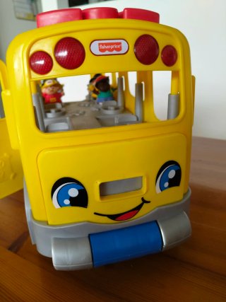 Autobús escolar Little People de Fisher Price