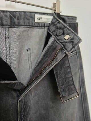 Vaqueros Zara Talla 40 Gris con Cinturón