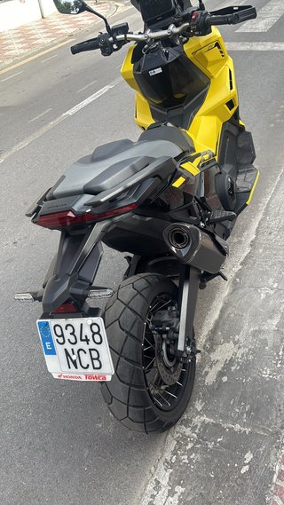 Honda x-adv 750