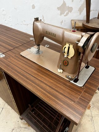 Maquina de coser Singer vintage