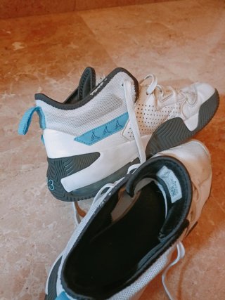Air Jordan Stay Loyal 2 Blancas/Azules