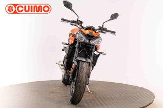 TRIUMPH SPEED TRIPLE