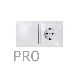 Interruptor doble con base schuko