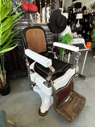 Sillón Barbero Antiguo Triumph Siglo XX
