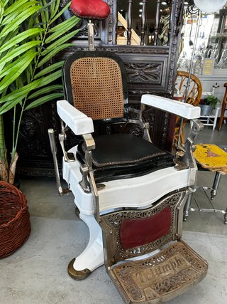 Sillón Barbero Antiguo Triumph Siglo XX