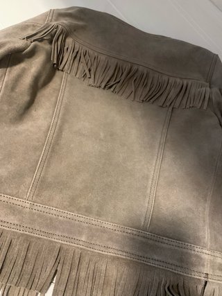 Chaqueta de ante MNG con flecos
