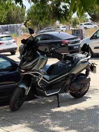 Zontes 368g Maxi Scooter Gris/Verde
