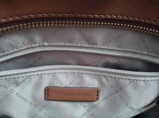 Bolso Michael Kors Jet Set Marrón