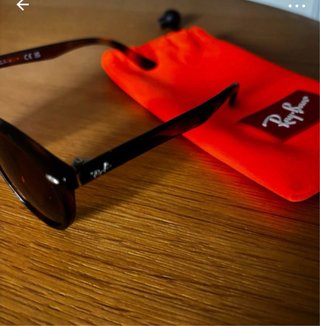 Gafas de sol Ray-Ban niño como nuevas