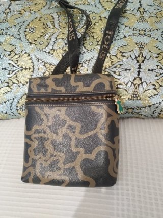 Mini bandolera Tous beige y negro