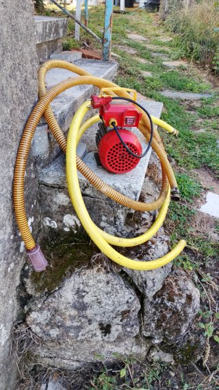 Bomba de agua/vino Rover 20ce