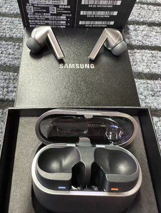 Auriculares Samsung Galaxy Buds3 Pro