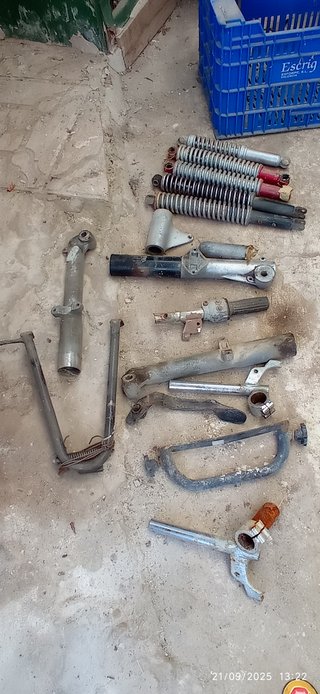 PIEZAS MOTOS ANTIGUAS