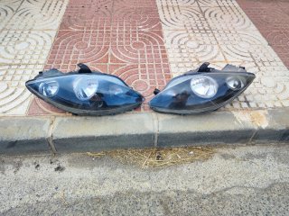 Faros SEAT LEON 2006