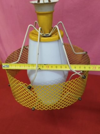 Raro lampadario anni 60 metallo e vetro opalino