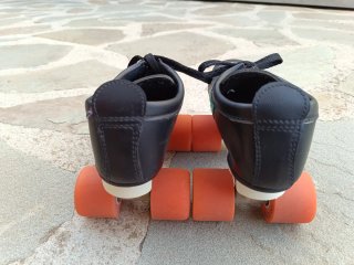Patines 4 Ruedas Vintage Negros 36