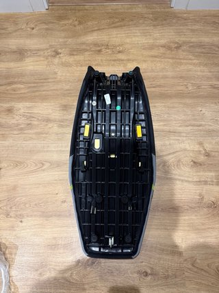 Asiento CF Moto 450 MT Enduro Bajo sin usar
