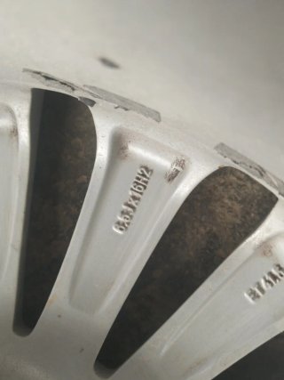 Llantas Ford 4 tornillos