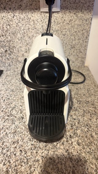 Cafetera Nespresso Krups Inissia Blanca