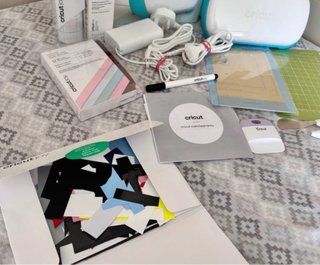 Cricut Joy Kit Taglierina Vinile e Accessori