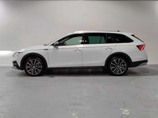 Skoda Octavia Combi 2.0 TDI Scout 4x4 DSG 147 kW (200 CV)