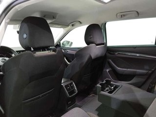 Skoda Octavia Combi 2.0 TDI Scout 4x4 DSG 147 kW (200 CV)