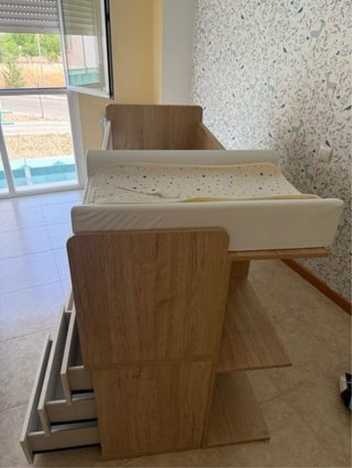 Cuna bebé con cambiador y cajones