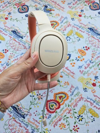 Auriculares Beige y Rosa