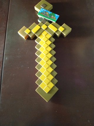 Espada Minecraft Dorada 51cm Nueva