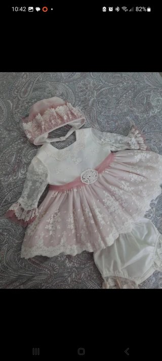 Vestido de ceremonia para niña con sombrero