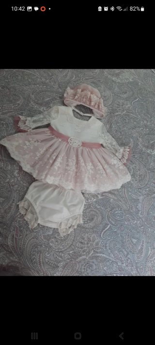 Vestido de ceremonia para niña con sombrero