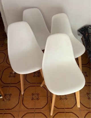 Conjunto 4 sillas nórdicas
