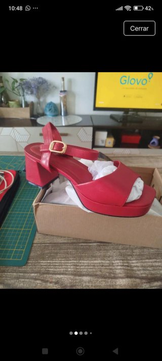 Sandalias tacón cuadrado burdeos