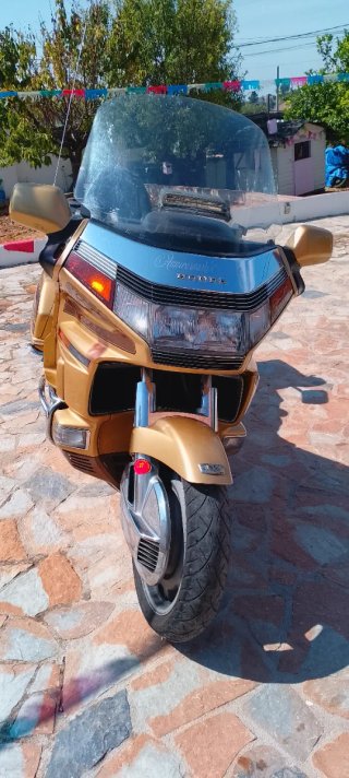 Honda Goldwing 1500 SE touring