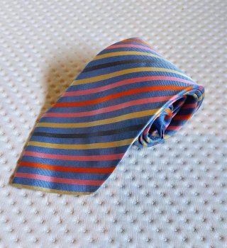 Corbata Hermès
