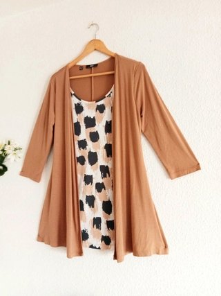 Conjunto Top y Chaqueta Camel TM