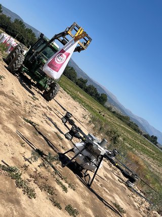 Servicios Drones Agrícolas: Fumigación, Abono, Si