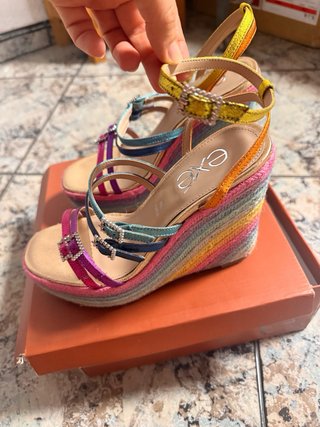 Cuñas fiesta Exé multicolor, talla 39