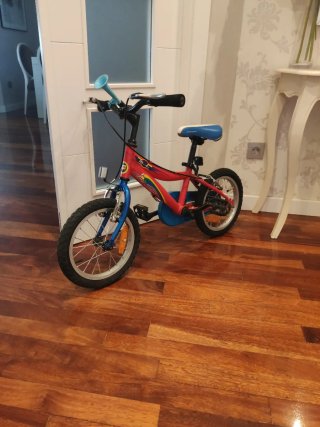 Bicicleta 14 pulgadas Niño 5-8 años. CONOR