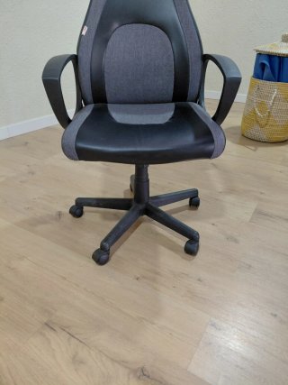 Sillón de oficina ergonómico
