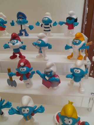 25 Puffi Peyo McDonald's 2018