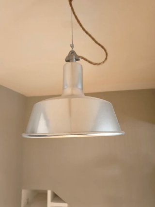 Lámpara industrial de salón doble madera