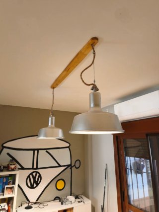 Lámpara industrial de salón doble madera